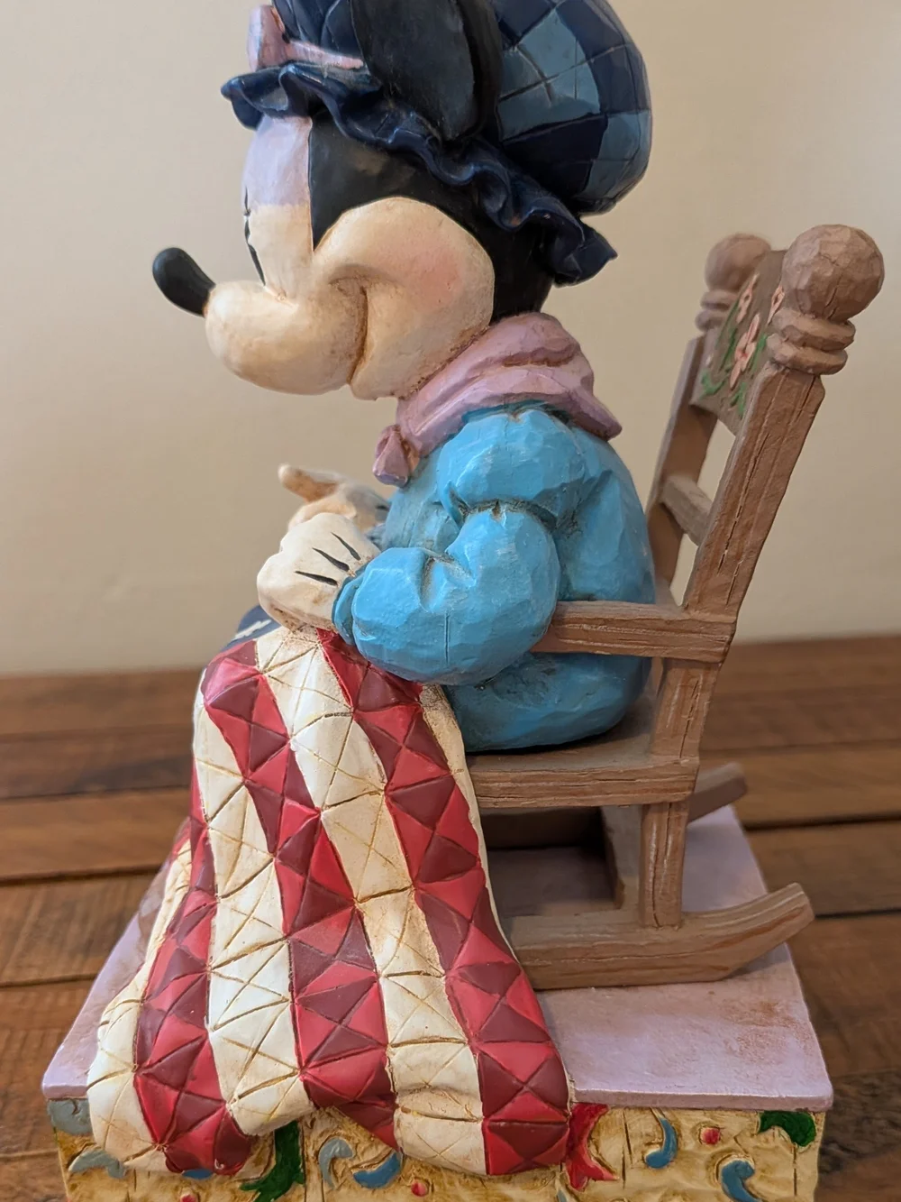 Stitching Freedom's Promise Minnie Mouse & The Ultimate Patriot Mickey Mouse - Picture 6 of 8